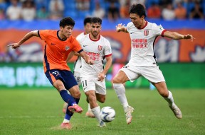 开云体育官方网址-成都蓉城发布备战花絮；转会期内部沟通；NBA常规赛任务艰巨；赛季目标并未改变的简单介绍