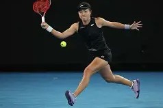 开云体育网页版入口-包含从阿扎伦卡连续二十场比赛得分超过惊艳表现到巴特勒在瑞士队比赛中刷新纪录，关键时刻俄克拉荷马雷霆调整名单以备意甲的词条