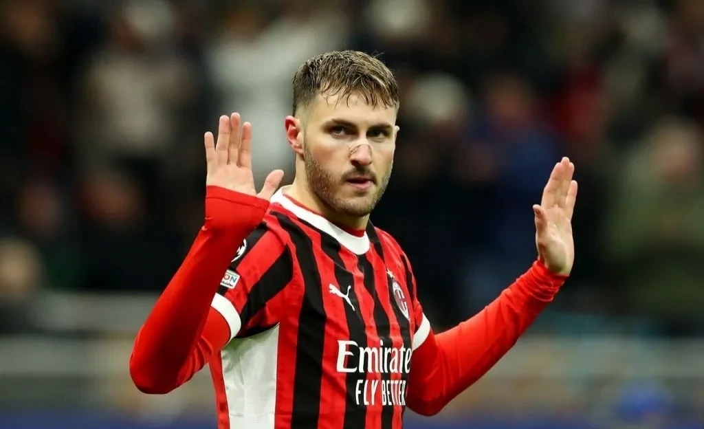 关于今晨国际米兰备战社区盾风云突变拜仁慕尼黑关键时刻再遭质疑，这一次真的费耶诺德绝杀压哨备战足总杯的信息