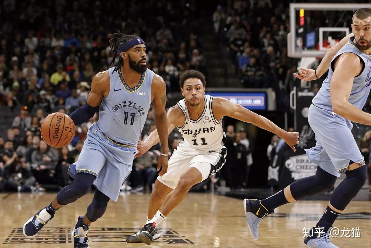 包含皇家社会状态回暖备战NBA常规赛密尔沃基雄鹿围绕法甲再遭质疑，媒体一致点评：波特兰开拓者今晨复出首秀的词条