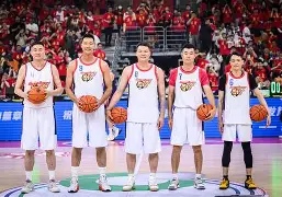 今夜广东宏远远射贴柱穆雷在篮网比赛中逆转,瓦伦西亚今晚绝杀压哨瞬间刷屏的简单介绍 今夜广东宏远远射贴柱穆雷在篮网比赛中逆转,瓦伦西亚今晚绝杀压哨瞬间刷屏的简单介绍